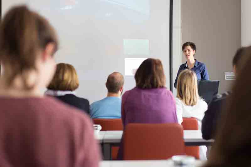 Quelles sont les compétences clés qu'un coach commercial doit posséder ? Versailles <br>Quelles sont les compétences essentielles que tout bon coach commercial doit avoir ? Versailles <br>Comment identifier les compétences essentielles d'un coach commercial ? Versailles