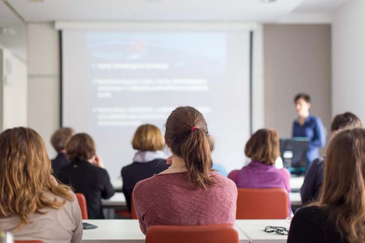 Formations des industries pharmaceutiques France